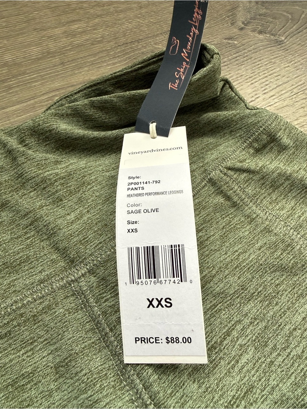 Vineyard Vines NWT Women’s XXS Olive Heather Active Leggings Blue Trim Pockets - Picture 5 of 9